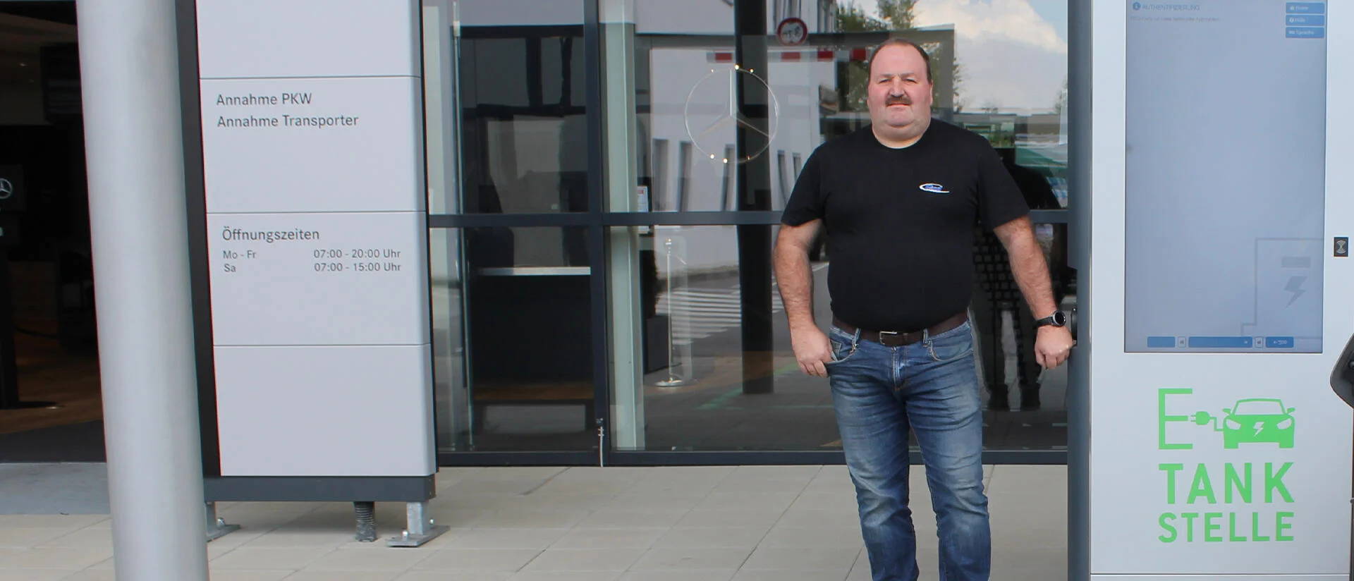 E-Auto laden Josef Paul - Referenz und Beispiel PRAML Passau					